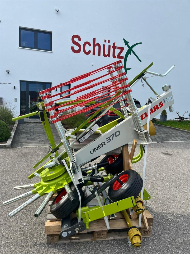 CLAAS Liner 370 Tandem / NEU und UNBENUTZT / Baujahr 202 - 翻草机/ 搂草机:图1 CLAAS Liner 370 Tandem / NEU und UNBENUTZT / Baujahr 202 - 翻草机/ 搂草机:图1