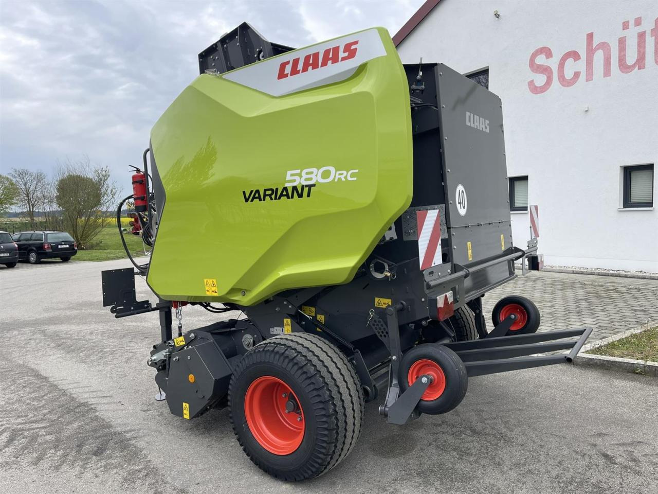 CLAAS Variant 580 RC PRO, neuwertige Rundballenpresse, Baujahr 2023 - 圆形打包机:图3 CLAAS Variant 580 RC PRO, neuwertige Rundballenpresse, Baujahr 2023 - 圆形打包机:图3
