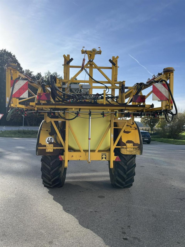 Dubex Vector mit Lenkung, 4.000 Liter Tankvolumen, 28m, Spray Control, Tank Control - 牵引式喷雾机:图5 Dubex Vector mit Lenkung, 4.000 Liter Tankvolumen, 28m, Spray Control, Tank Control - 牵引式喷雾机:图5