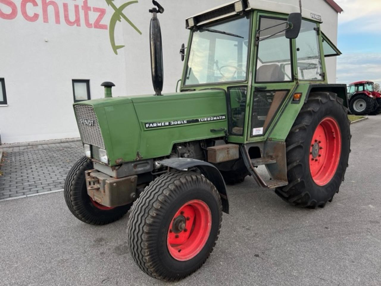 Fendt Farmer 306 LS, ca. 9516 Bh, Baujahr 1982 - 拖拉机:图1 Fendt Farmer 306 LS, ca. 9516 Bh, Baujahr 1982 - 拖拉机:图1
