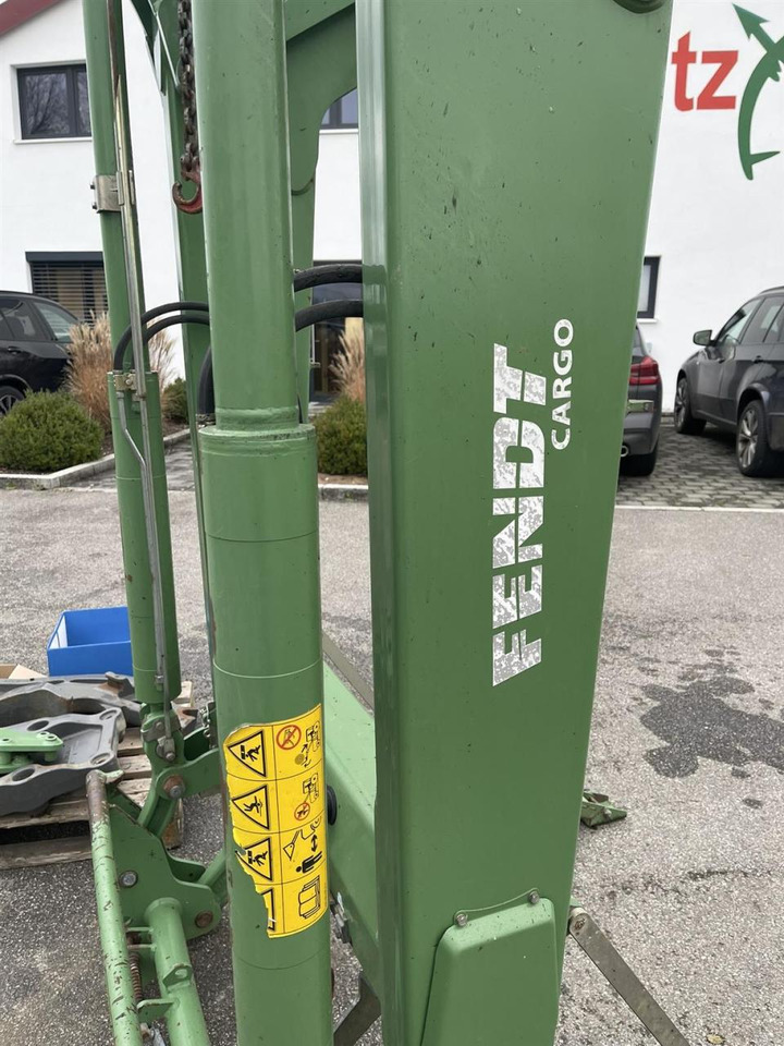Fendt Frontlader Cargo 5X85 Konsole Multikuppler - 附件:图3 Fendt Frontlader Cargo 5X85 Konsole Multikuppler - 附件:图3