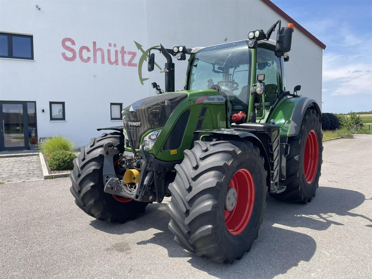 Fendt Vario 720 Profi Plus S4, Bj. 2017 - 拖拉机:图1 Fendt Vario 720 Profi Plus S4, Bj. 2017 - 拖拉机:图1