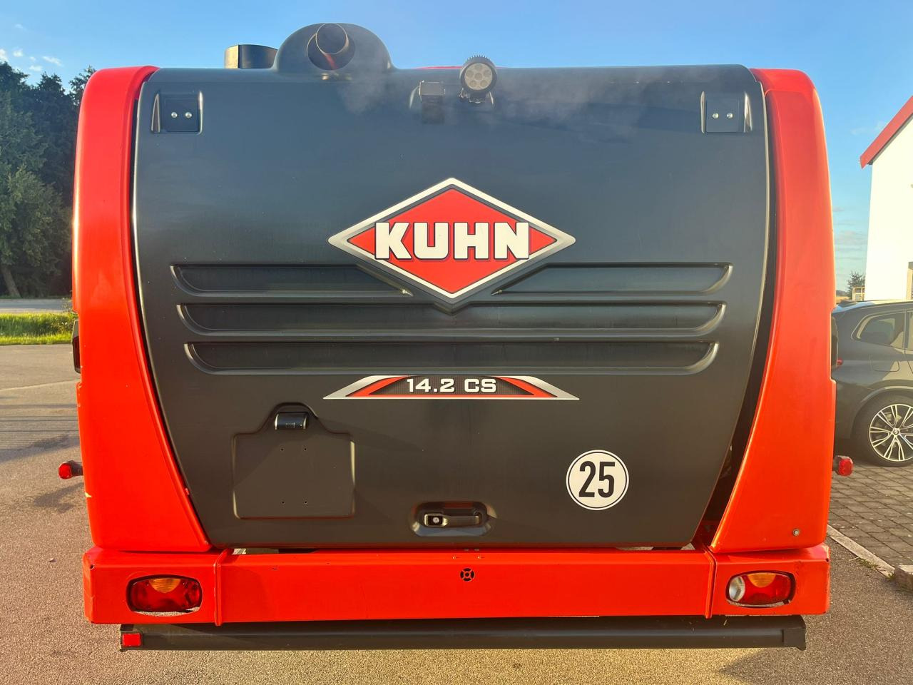 Kuhn 14.2 CS / Futtermischwagen / 2 Schnecken - 饲料搅拌车:图4 Kuhn 14.2 CS / Futtermischwagen / 2 Schnecken - 饲料搅拌车:图4