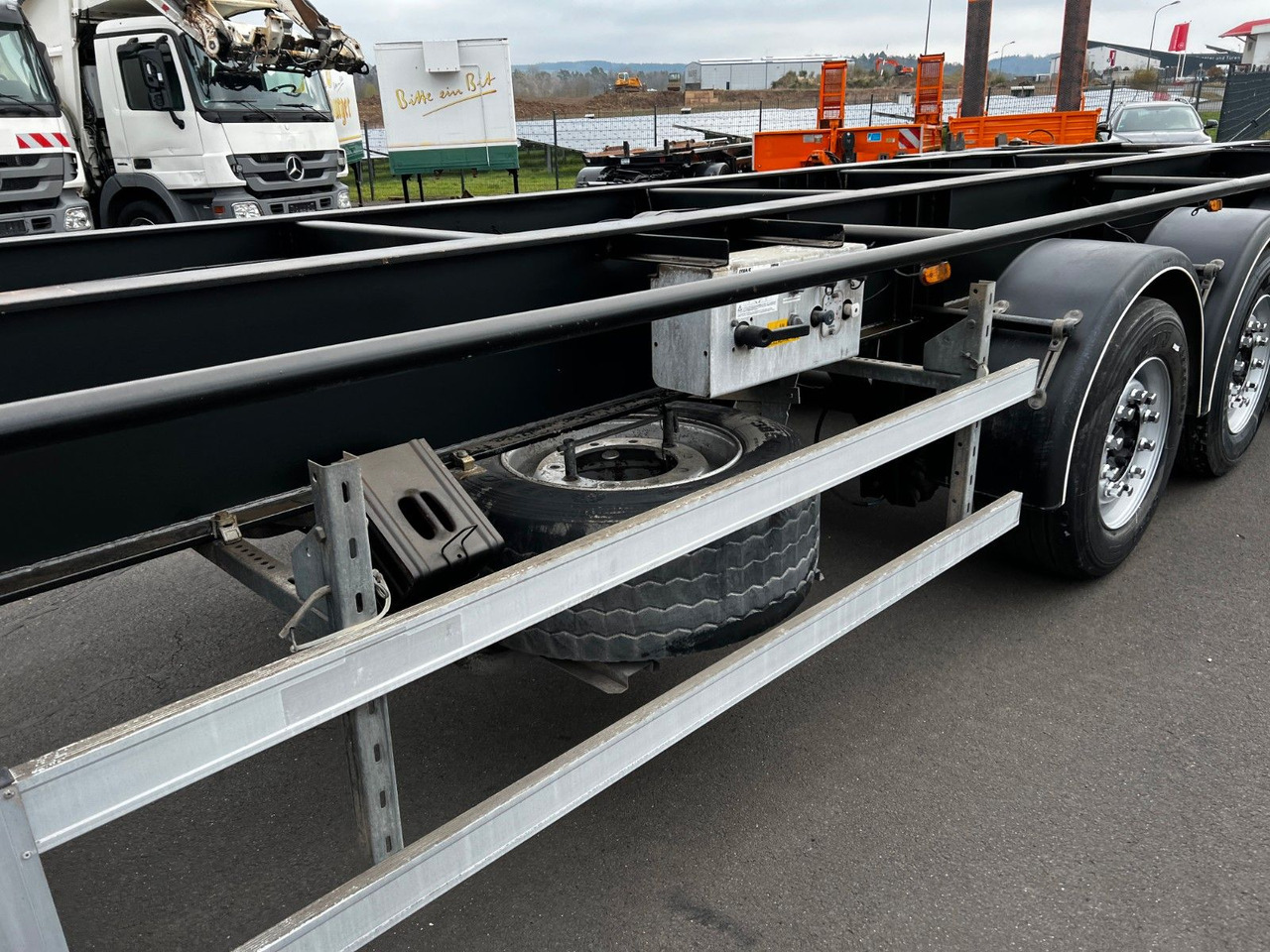 H&W 3- Achs Auflieger für Presscontainer H&W 3- Achs Auflieger für Presscontainer - 集装箱运输车/ 可拆卸车身的半拖车:图5 H&W 3- Achs Auflieger für Presscontainer H&W 3- Achs Auflieger für Presscontainer - 集装箱运输车/ 可拆卸车身的半拖车:图5