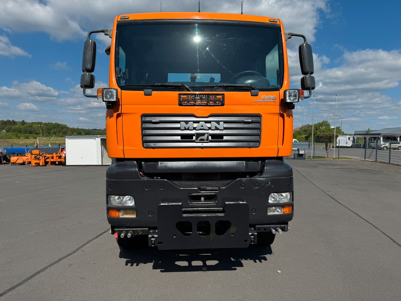 MAN TGA 18.350 4x4 Meiler Abroller RK 14.45 Winterd. - 吊钩升降车:图4 MAN TGA 18.350 4x4 Meiler Abroller RK 14.45 Winterd. - 吊钩升降车:图4