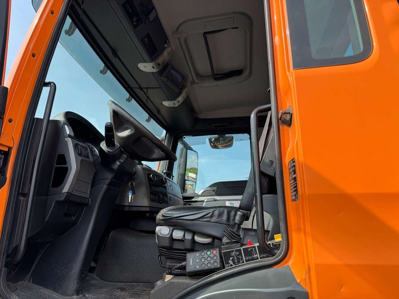 MAN TGS 28.400 6x4-4 BL Kipper / Kran / Winterdienst - 翻斗车, 起重车:图5 MAN TGS 28.400 6x4-4 BL Kipper / Kran / Winterdienst - 翻斗车, 起重车:图5