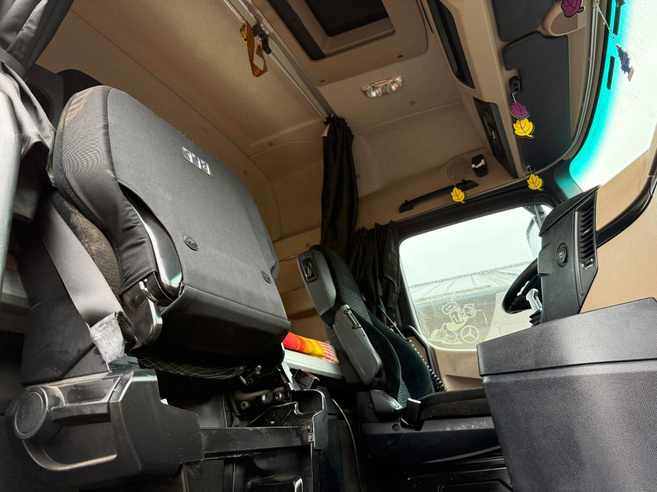 Mercedes-Benz Actros 1843 Stream Space, Hydraulik, Retarder - 牵引车:图5 Mercedes-Benz Actros 1843 Stream Space, Hydraulik, Retarder - 牵引车:图5