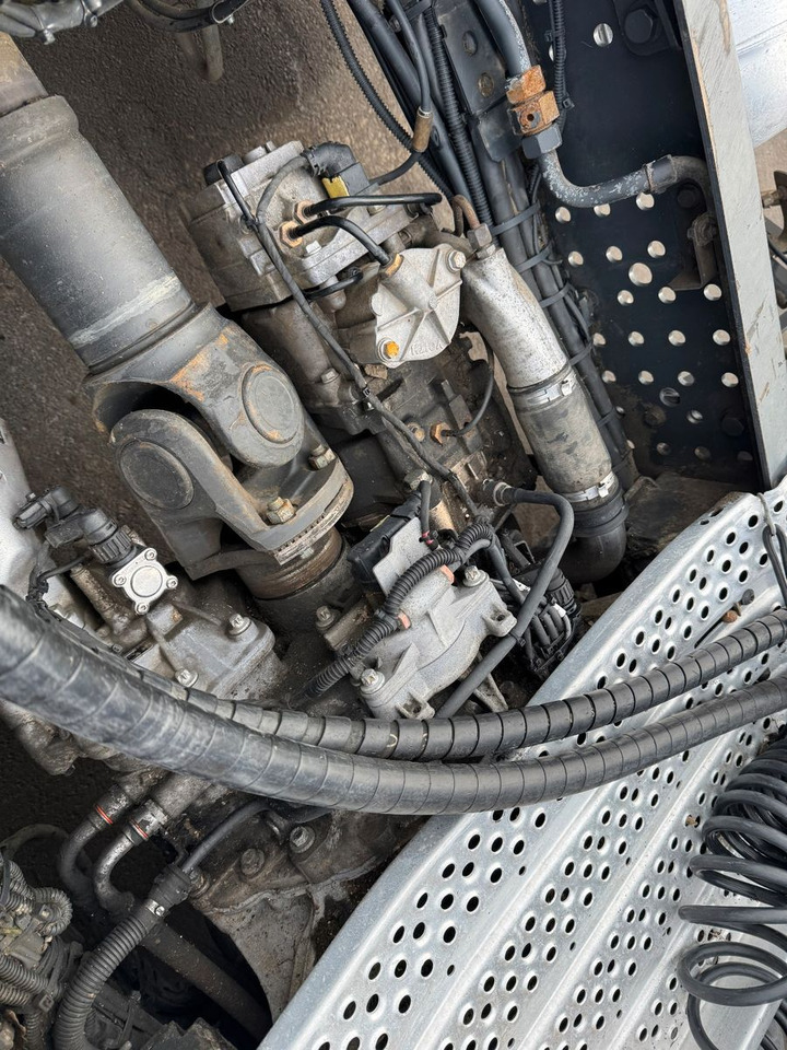 Mercedes-Benz Actros 1845 SZM Kipphydraulik, Retarder, Klima 租赁 Mercedes-Benz Actros 1845 SZM Kipphydraulik, Retarder, Klima：图13