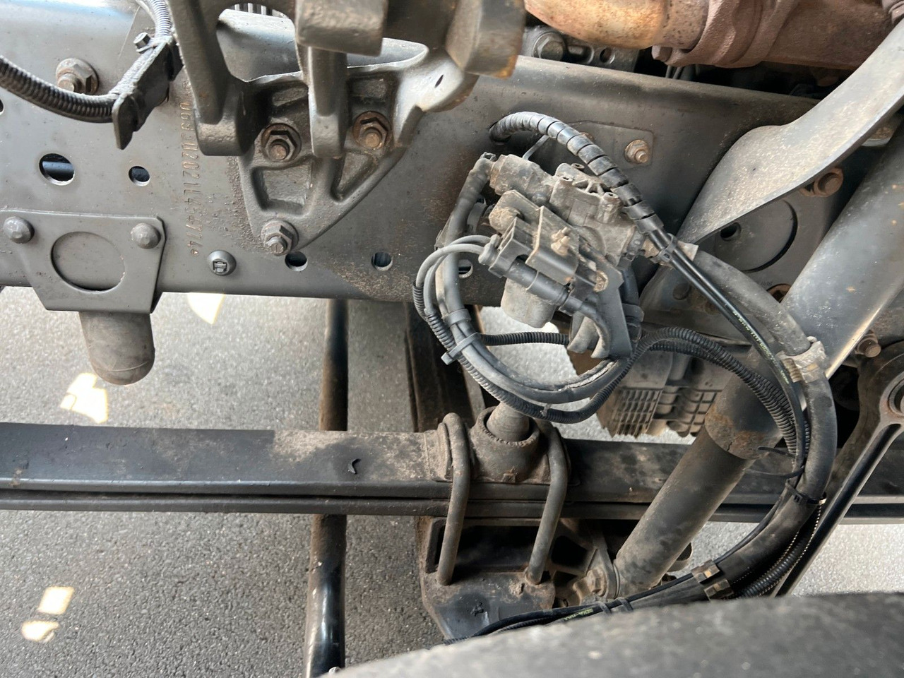 Mercedes-Benz Actros 2532 6x2 MP 3 Lenkachse /Liftachse / Mercedes-Benz Actros 2532 6x2 MP 3 Lenkachse /Liftachse / - 驾驶室底盘卡车:图3 Mercedes-Benz Actros 2532 6x2 MP 3 Lenkachse /Liftachse / Mercedes-Benz Actros 2532 6x2 MP 3 Lenkachse /Liftachse / - 驾驶室底盘卡车:图3