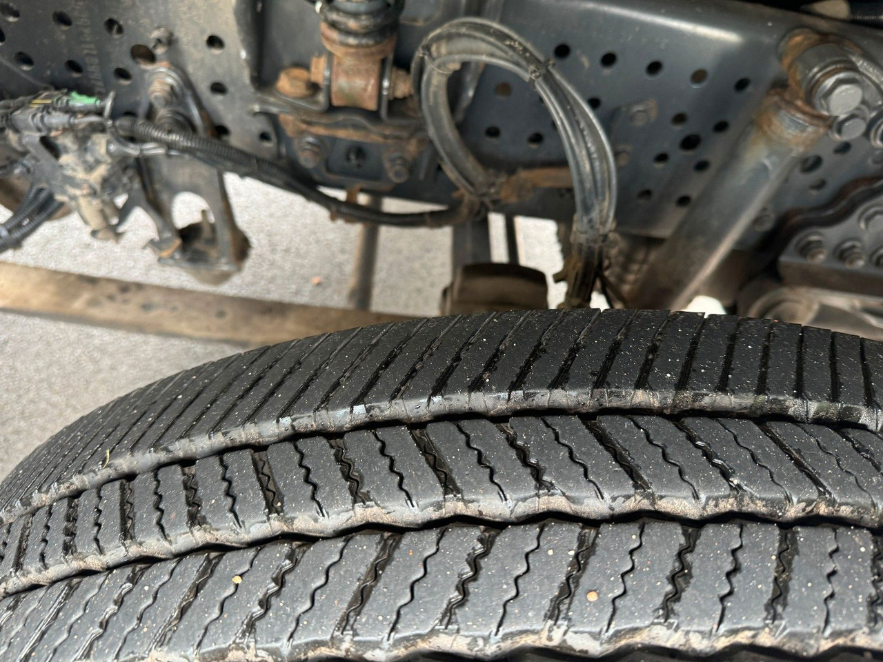 Mercedes-Benz Antos 2533 6x2 Gesink GPM III V 23H25 Kombisch. Mercedes-Benz Antos 2533 6x2 Gesink GPM III V 23H25 Kombisch. 租赁 Mercedes-Benz Antos 2533 6x2 Gesink GPM III V 23H25 Kombisch. Mercedes-Benz Antos 2533 6x2 Gesink GPM III V 23H25 Kombisch.：图6