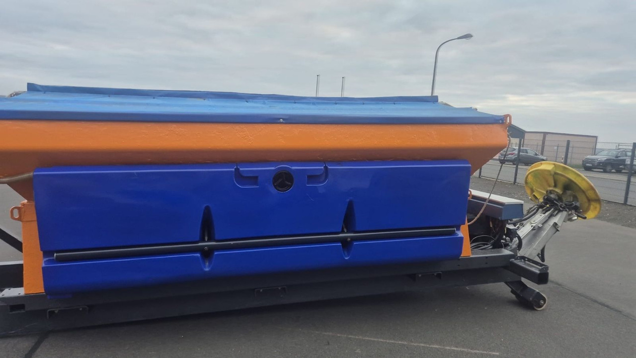 Schmidt stratos S 50 -36     5 cbm.  Winterdienst  Salz - 吊钩升降车:图4 Schmidt stratos S 50 -36     5 cbm.  Winterdienst  Salz - 吊钩升降车:图4