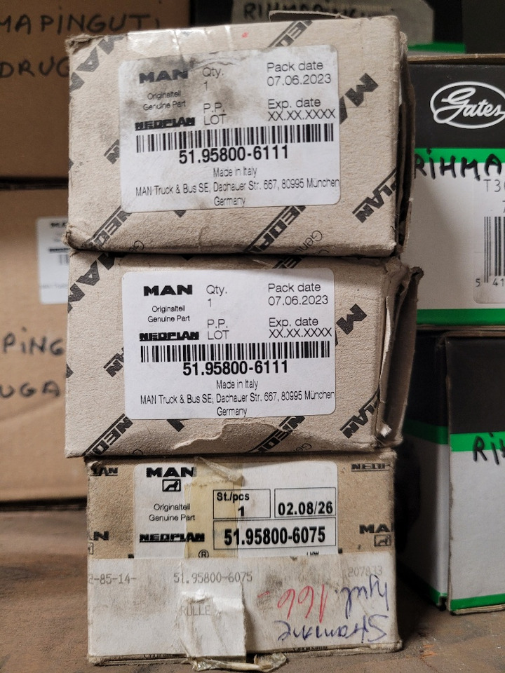 MAN,NEOPLAN buses SPARE PARTS - 备件 适用于 巴士:图1 MAN,NEOPLAN buses SPARE PARTS - 备件 适用于 巴士:图1