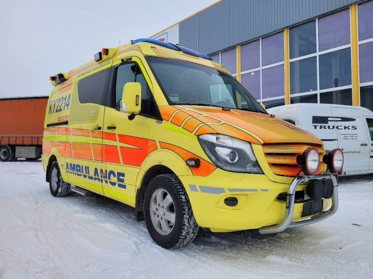 MERCEDES – BENZ SPRINTER 3.0D AMBULANCE (TAMLANS) KLIMA, 11.2016, EURO 6  - 救护车:图1 MERCEDES – BENZ SPRINTER 3.0D AMBULANCE (TAMLANS) KLIMA, 11.2016, EURO 6  - 救护车:图1