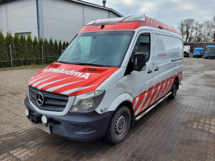 MERCEDES – BENZ SPRINTER 319 AMBULANCE (PROFILE) KLIMA, 6.2017, EURO 6 - 救护车:图2 MERCEDES – BENZ SPRINTER 319 AMBULANCE (PROFILE) KLIMA, 6.2017, EURO 6 - 救护车:图2