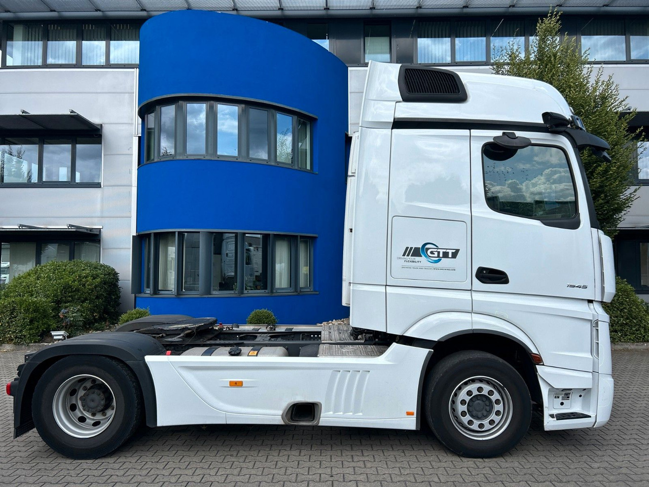 Mercedes-Benz 1845 LS 4x2, Bigspace, Retarder - 牵引车:图3 Mercedes-Benz 1845 LS 4x2, Bigspace, Retarder - 牵引车:图3