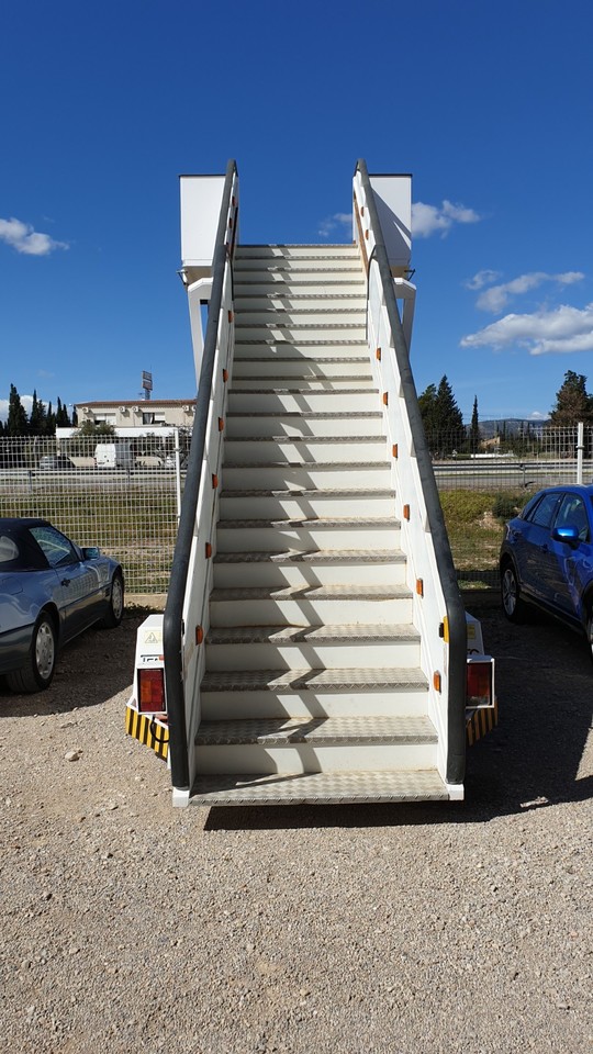 TEMG Pax Stairs TG2244 - 乘客楼梯:图5 TEMG Pax Stairs TG2244 - 乘客楼梯:图5