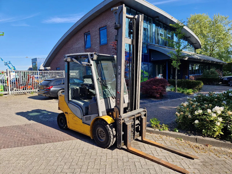 Jungheinrich DFG 425S - 柴油叉车:图3 Jungheinrich DFG 425S - 柴油叉车:图3