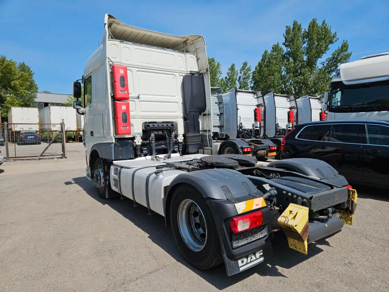 DAF XF 460 Space Cab Standklima 2 units - 牵引车:图3 DAF XF 460 Space Cab Standklima 2 units - 牵引车:图3