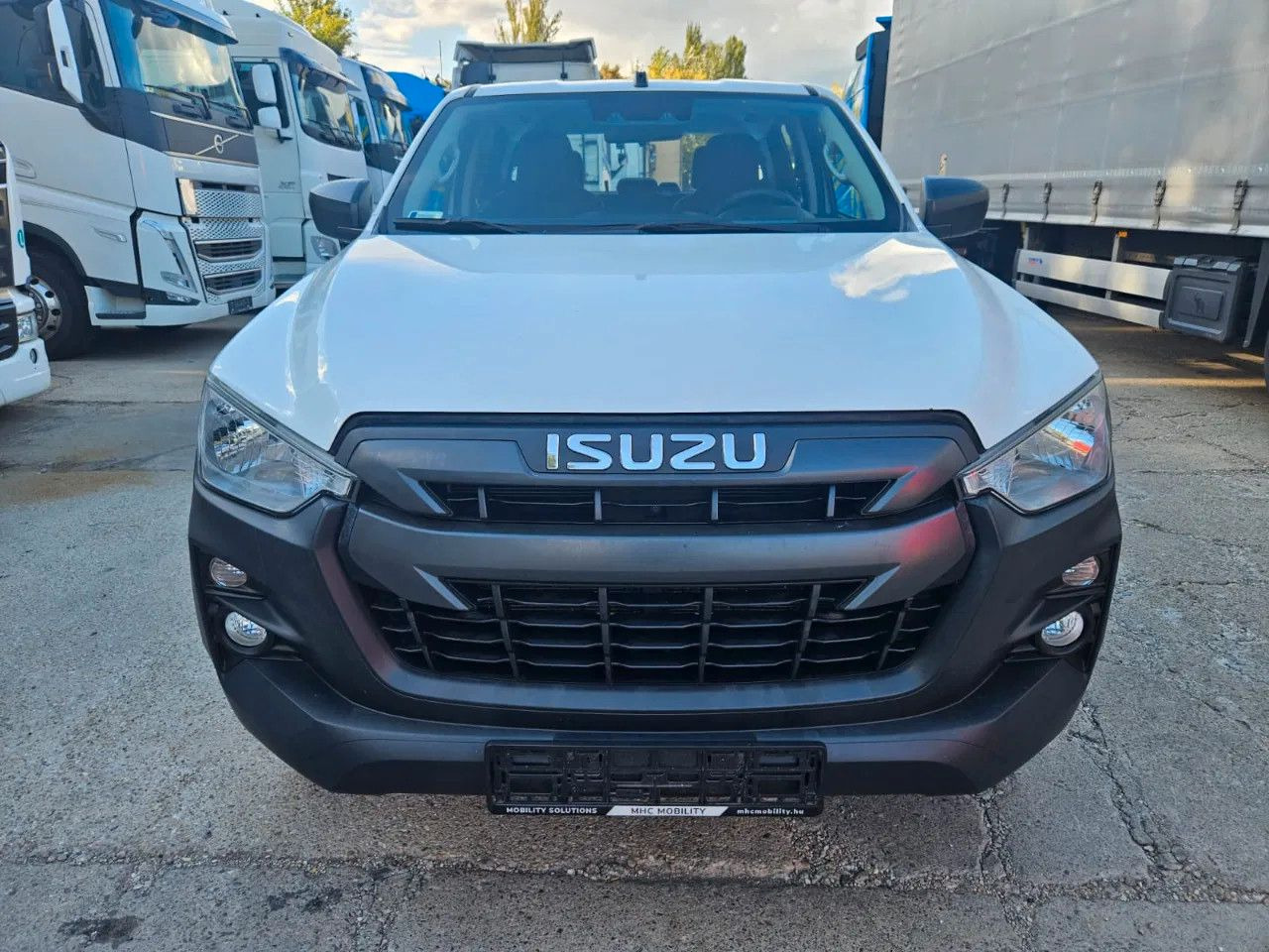 Isuzu D-Max 2H, 4H, 4L - 越野车:图2 Isuzu D-Max 2H, 4H, 4L - 越野车:图2