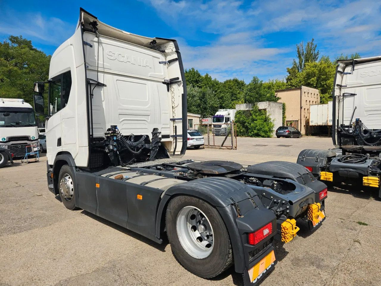 Scania R450 Standklima, 2 fridges, Big Navi, Digital Di - 牵引车:图4 Scania R450 Standklima, 2 fridges, Big Navi, Digital Di - 牵引车:图4