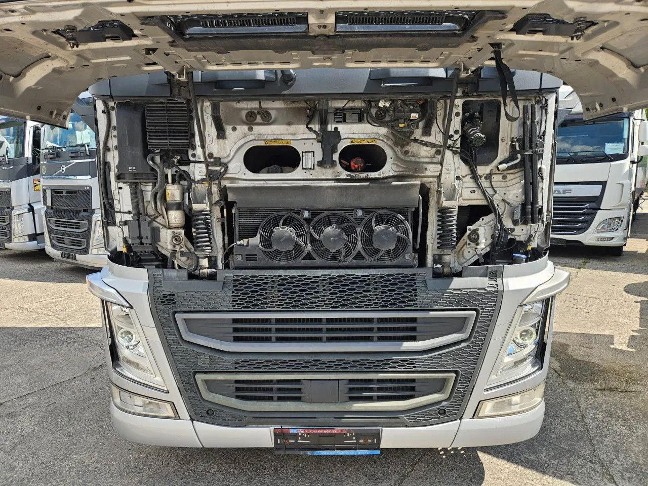 Volvo FH 500 Globe-Standard-I-Park- ACC- DAS-1 unit - 牵引车:图3 Volvo FH 500 Globe-Standard-I-Park- ACC- DAS-1 unit - 牵引车:图3