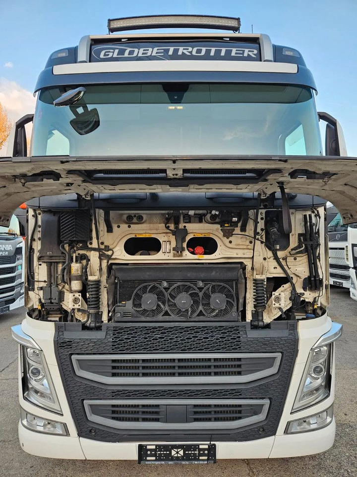 Volvo FH 500 I-Park, Full ADR, ACC, DAS, Alloy wheels - 牵引车:图5 Volvo FH 500 I-Park, Full ADR, ACC, DAS, Alloy wheels - 牵引车:图5