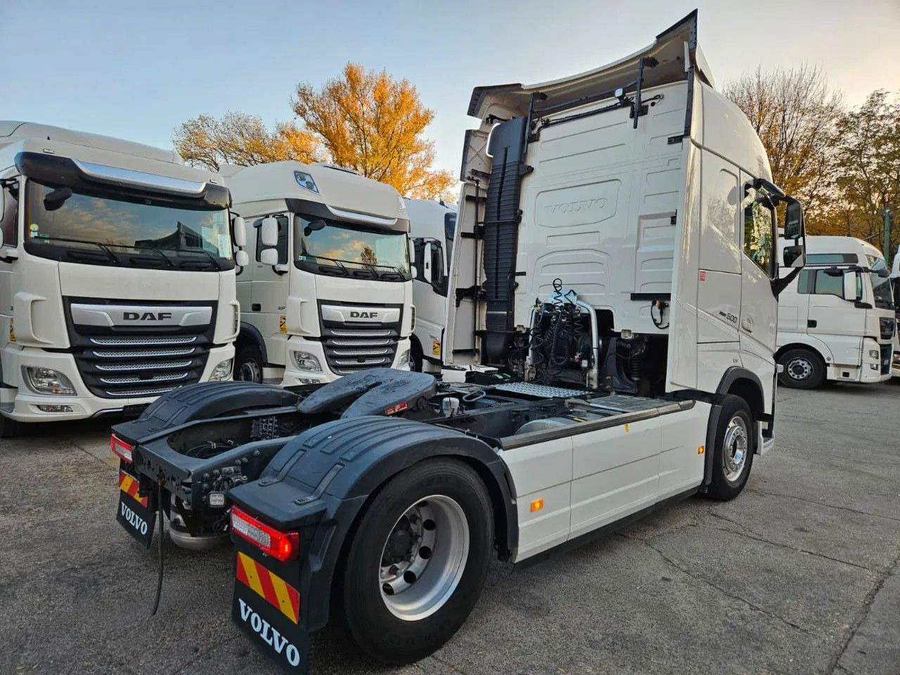 Volvo FH 500 I-Park, Full ADR, ACC, DAS, Alloy wheels - 牵引车:图4 Volvo FH 500 I-Park, Full ADR, ACC, DAS, Alloy wheels - 牵引车:图4
