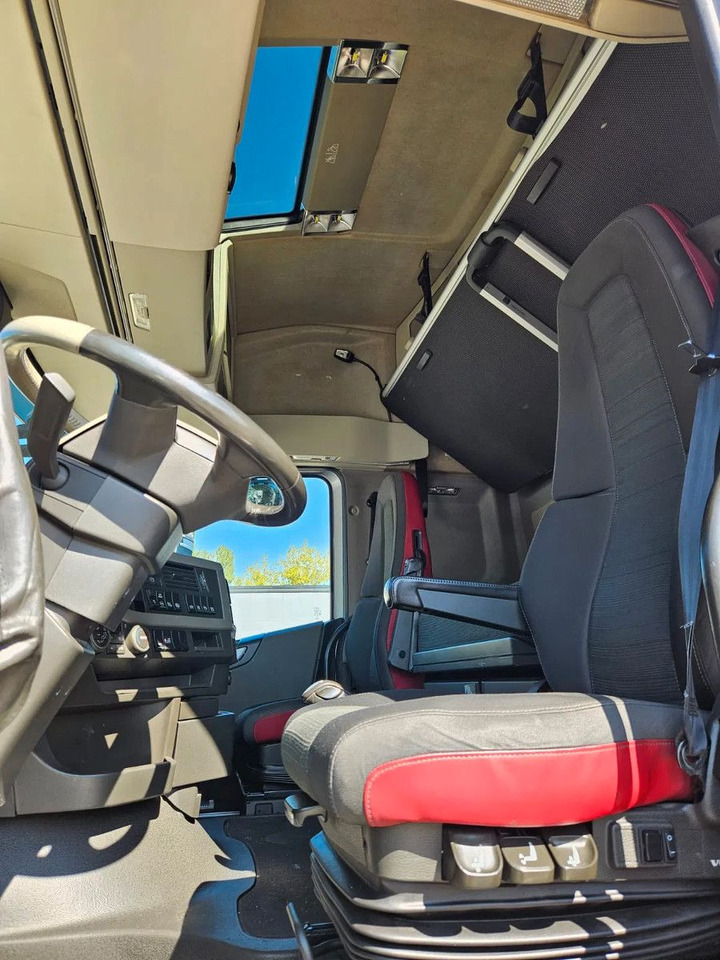 Volvo FH 500 Standard, I Park, ACC, DAS-1 Unit - 牵引车:图5 Volvo FH 500 Standard, I Park, ACC, DAS-1 Unit - 牵引车:图5