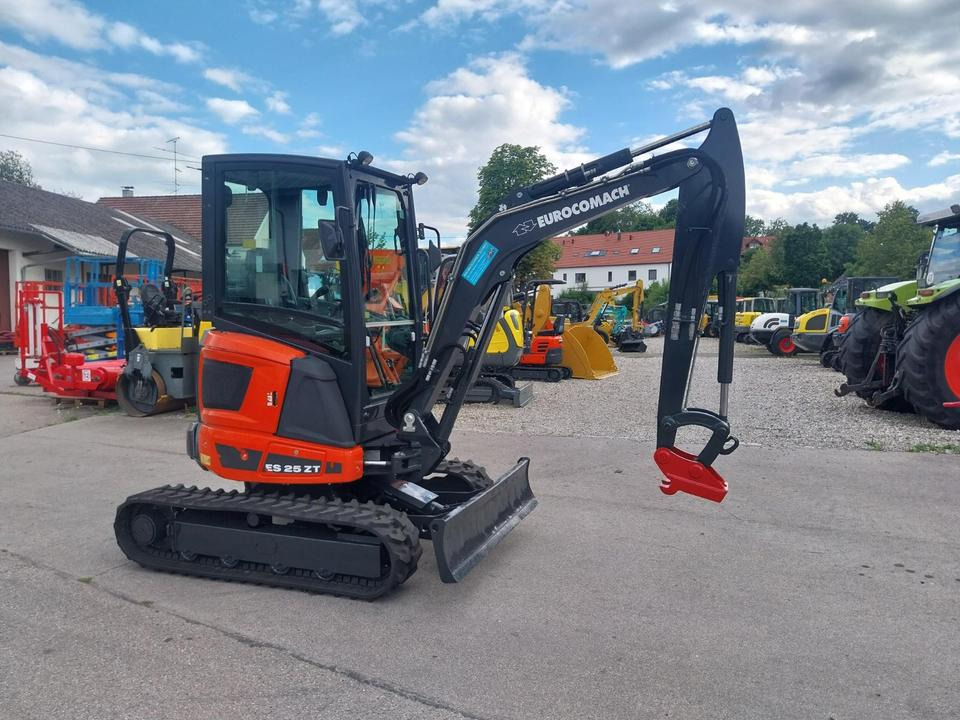 Eurocomach 25 Minibagger Kubota Bagger Kettenbagger - 小型挖掘机:图3 Eurocomach 25 Minibagger Kubota Bagger Kettenbagger - 小型挖掘机:图3