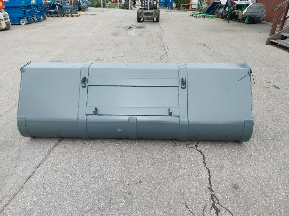 Schaufel 2,4m Euro Volumen Schlepper Frontladerschaufel Fendt - 装载机铲斗:图4 Schaufel 2,4m Euro Volumen Schlepper Frontladerschaufel Fendt - 装载机铲斗:图4