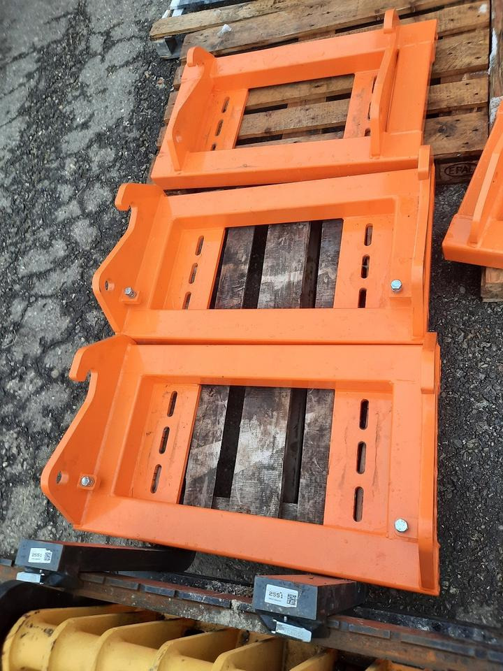 Schneeschild Vario 1,3m Schlepper Radlader Hoftrac Schäffer 租赁 Schneeschild Vario 1,3m Schlepper Radlader Hoftrac Schäffer：图9