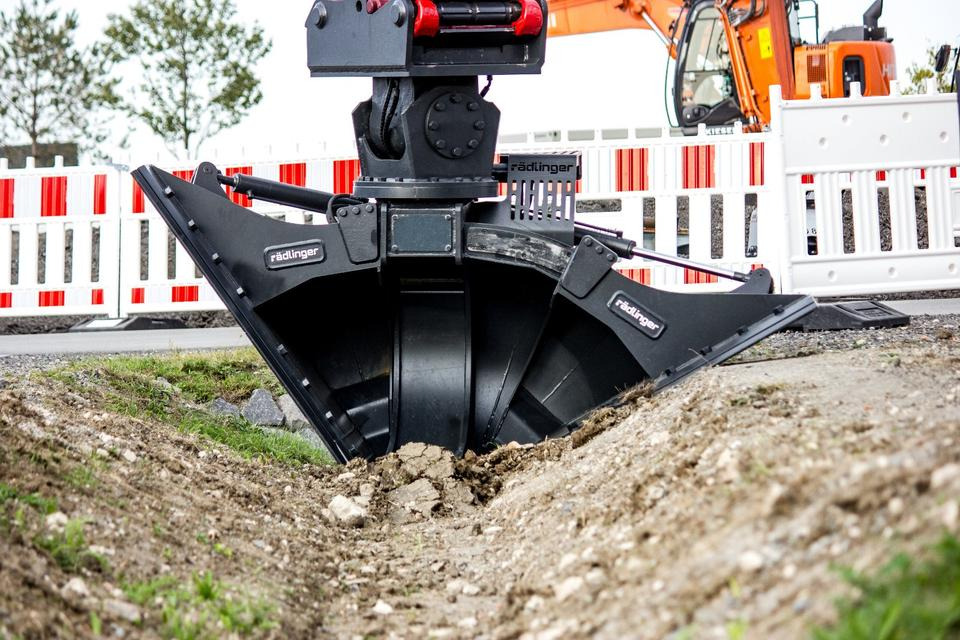 Trapezlöffel hydraulisch verstellbar MS 10 10 - 20 to Löffel JCB - 挖掘机铲斗:图1 Trapezlöffel hydraulisch verstellbar MS 10 10 - 20 to Löffel JCB - 挖掘机铲斗:图1