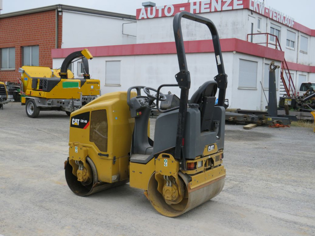 CATERPILLAR Tandem-Vibrationswalze CB14 B Baumaschine - 碾压机:图5 CATERPILLAR Tandem-Vibrationswalze CB14 B Baumaschine - 碾压机:图5