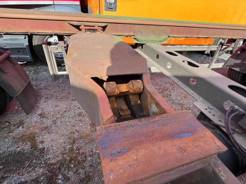 HUEFFERMANN HUEFFERMANN 2-achs Abrollanhänger Containeranhänger HAR 18.70 Außenrollenanhg. - 滚出式/ 箕斗拖车:图4 HUEFFERMANN HUEFFERMANN 2-achs Abrollanhänger Containeranhänger HAR 18.70 Außenrollenanhg. - 滚出式/ 箕斗拖车:图4