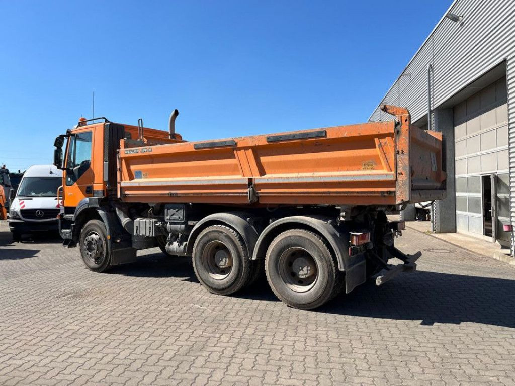 Iveco TRACKER AD260T50 6x4 3-Achs Kipper Schalter, Bla - 翻斗车:图4 Iveco TRACKER AD260T50 6x4 3-Achs Kipper Schalter, Bla - 翻斗车:图4