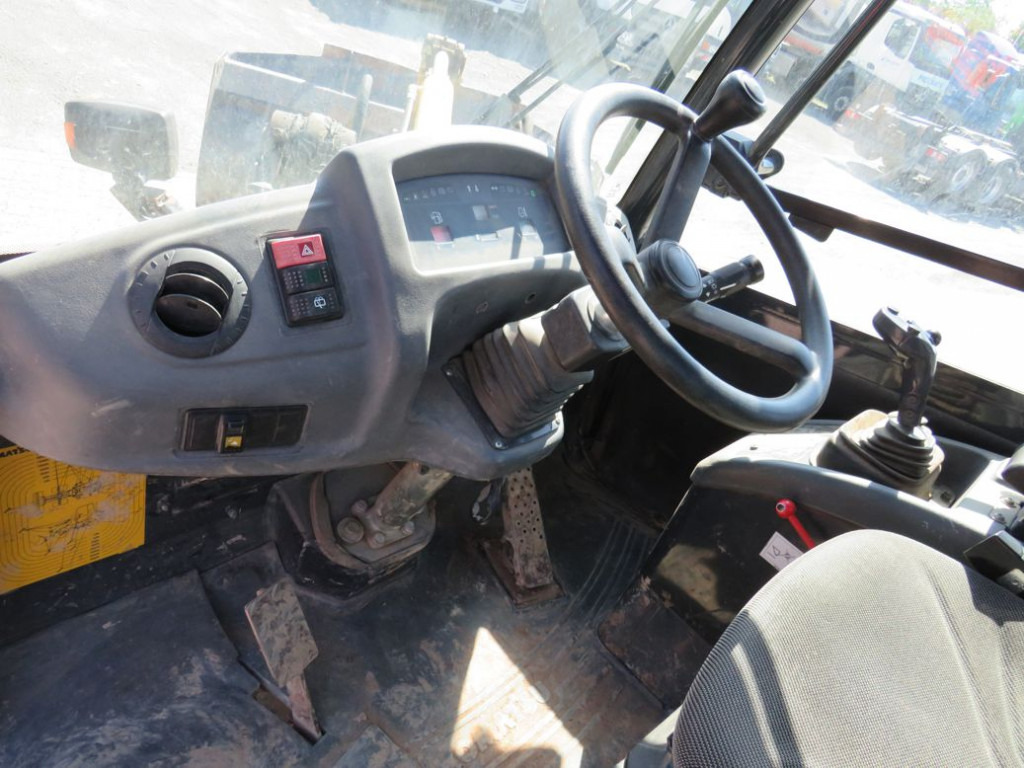 KOMATSU HANOMAG Radlader WA 80 - 6 Radlader - 轮式装载机:图5 KOMATSU HANOMAG Radlader WA 80 - 6 Radlader - 轮式装载机:图5