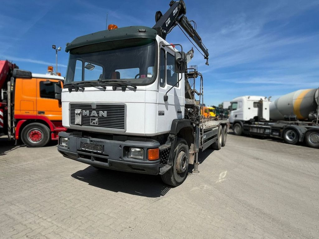 MAN F2000 27.342 6x4 Abrollkipper mit Kran - 起重车:图1 MAN F2000 27.342 6x4 Abrollkipper mit Kran - 起重车:图1