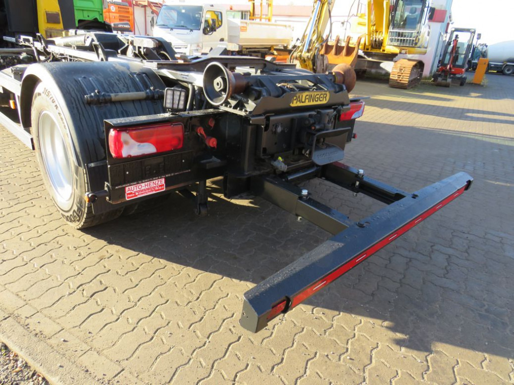 MAN TG-S 18.320 BL Abrollkipper - 吊钩升降车:图3 MAN TG-S 18.320 BL Abrollkipper - 吊钩升降车:图3