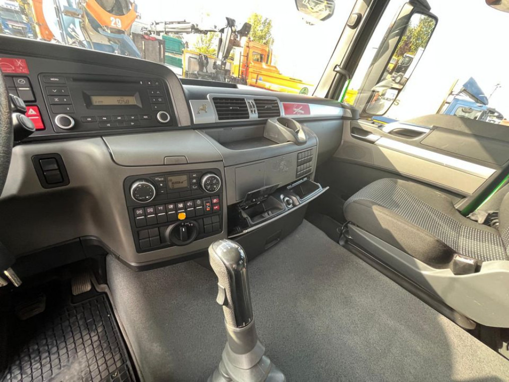 MAN TG-S 26.400 6x4H-2 BL Abrollkipper mit Kran Lift Lenk - 吊钩升降车, 起重车:图3 MAN TG-S 26.400 6x4H-2 BL Abrollkipper mit Kran Lift Lenk - 吊钩升降车, 起重车:图3