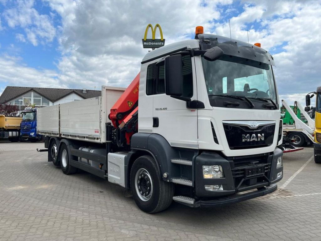 MAN TG-S 26.420 6x2 BL Pritsche Kran Palf. PK 22002+ - 栏板式/ 平板卡车, 起重车:图3 MAN TG-S 26.420 6x2 BL Pritsche Kran Palf. PK 22002+ - 栏板式/ 平板卡车, 起重车:图3