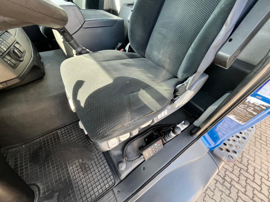 MAN TG-S 26.440 6x6 3-Achs Allradkipper Bordmatik Schalter - 翻斗车:图2 MAN TG-S 26.440 6x6 3-Achs Allradkipper Bordmatik Schalter - 翻斗车:图2