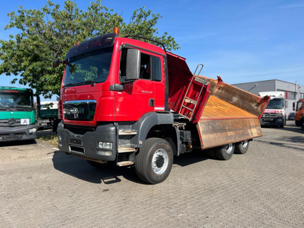 MAN TG-S 26.440 6x6 3-Achs Allradkipper Bordmatik - 翻斗车:图1 MAN TG-S 26.440 6x6 3-Achs Allradkipper Bordmatik - 翻斗车:图1