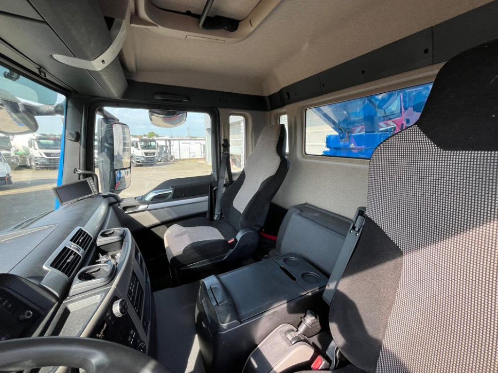 MAN TG-S 26.500 6x6 BB 3-Achs Allradkipper Bordmatik - 翻斗车:图4 MAN TG-S 26.500 6x6 BB 3-Achs Allradkipper Bordmatik - 翻斗车:图4