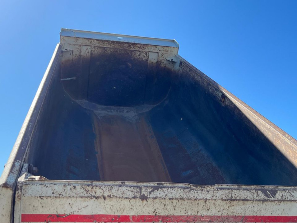 MAN TG-S 35.400 8x6H 4 Achs Muldenkipper Carnehl - 翻斗车:图5 MAN TG-S 35.400 8x6H 4 Achs Muldenkipper Carnehl - 翻斗车:图5