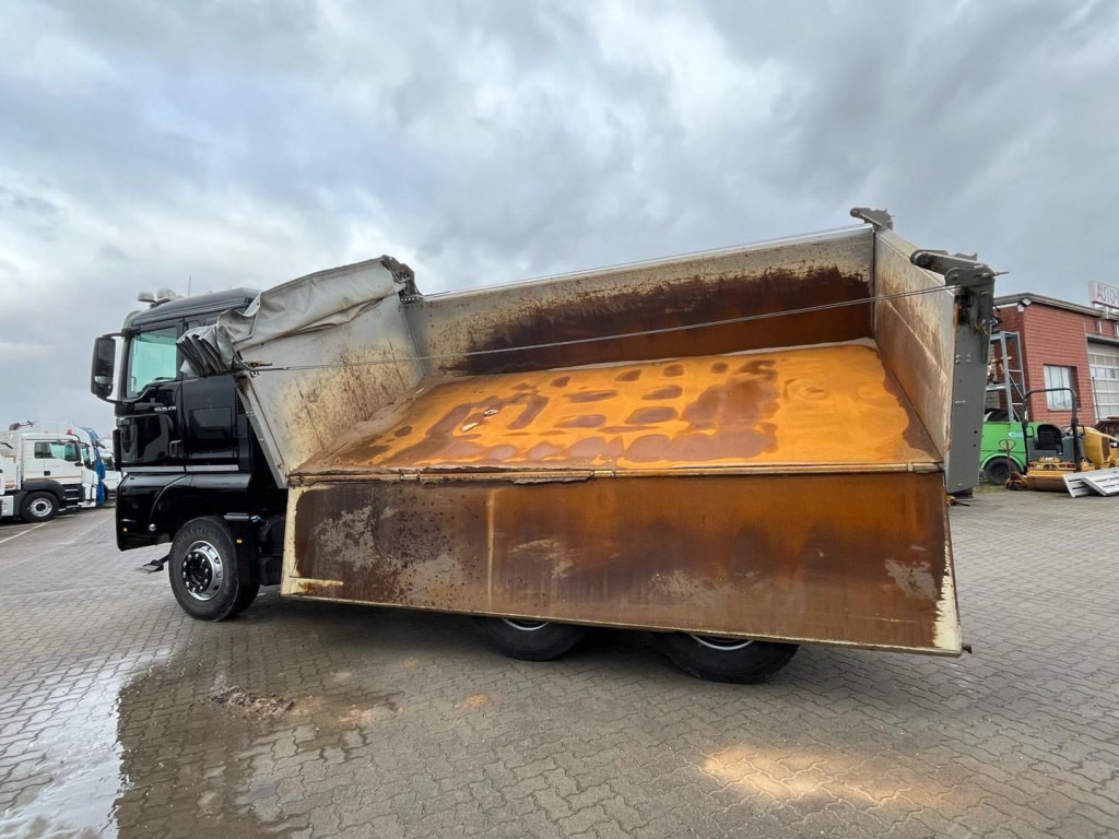 MAN TG-X 3-Achs Kipper 26.430 6x4 Bordmatik nur 73 tKm - 翻斗车:图3 MAN TG-X 3-Achs Kipper 26.430 6x4 Bordmatik nur 73 tKm - 翻斗车:图3
