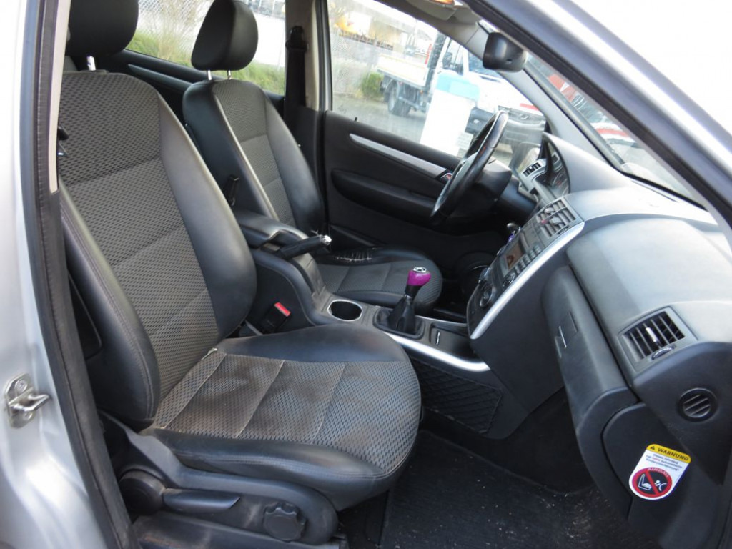 MERCEDES-BENZ A-Klasse 200 Avantgarde PKW - 卡车:图2 MERCEDES-BENZ A-Klasse 200 Avantgarde PKW - 卡车:图2