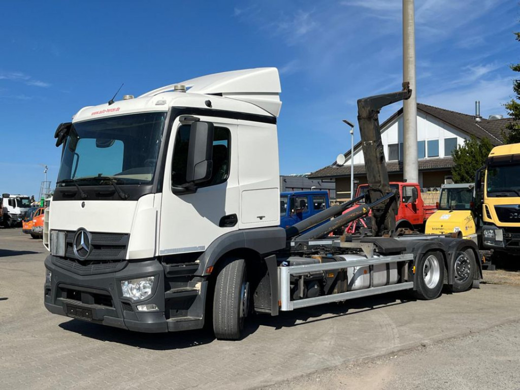 MERCEDES-BENZ Actros 2543 L 6x2 Abrollkipper MeillerLenk Lift - 吊钩升降车:图1 MERCEDES-BENZ Actros 2543 L 6x2 Abrollkipper MeillerLenk Lift - 吊钩升降车:图1