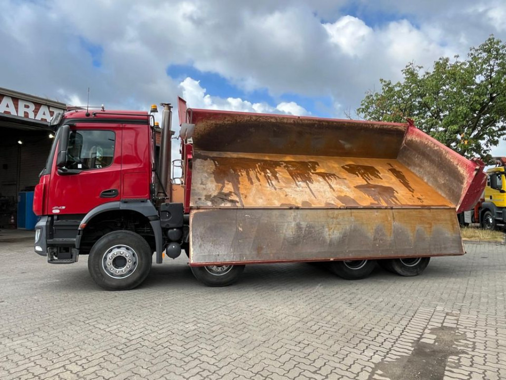 MERCEDES-BENZ Arocs 4143 8x4 4-Achs Kipper Meiller Bordmatik - 翻斗车:图5 MERCEDES-BENZ Arocs 4143 8x4 4-Achs Kipper Meiller Bordmatik - 翻斗车:图5