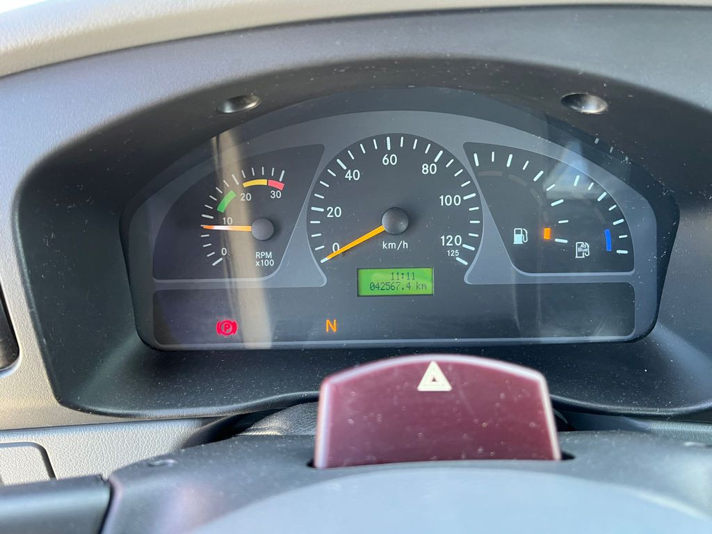 MERCEDES-BENZ Unimog U20 2-Achs Allradkipper Kran Palfinger Kran - 翻斗车, 起重车:图2 MERCEDES-BENZ Unimog U20 2-Achs Allradkipper Kran Palfinger Kran - 翻斗车, 起重车:图2