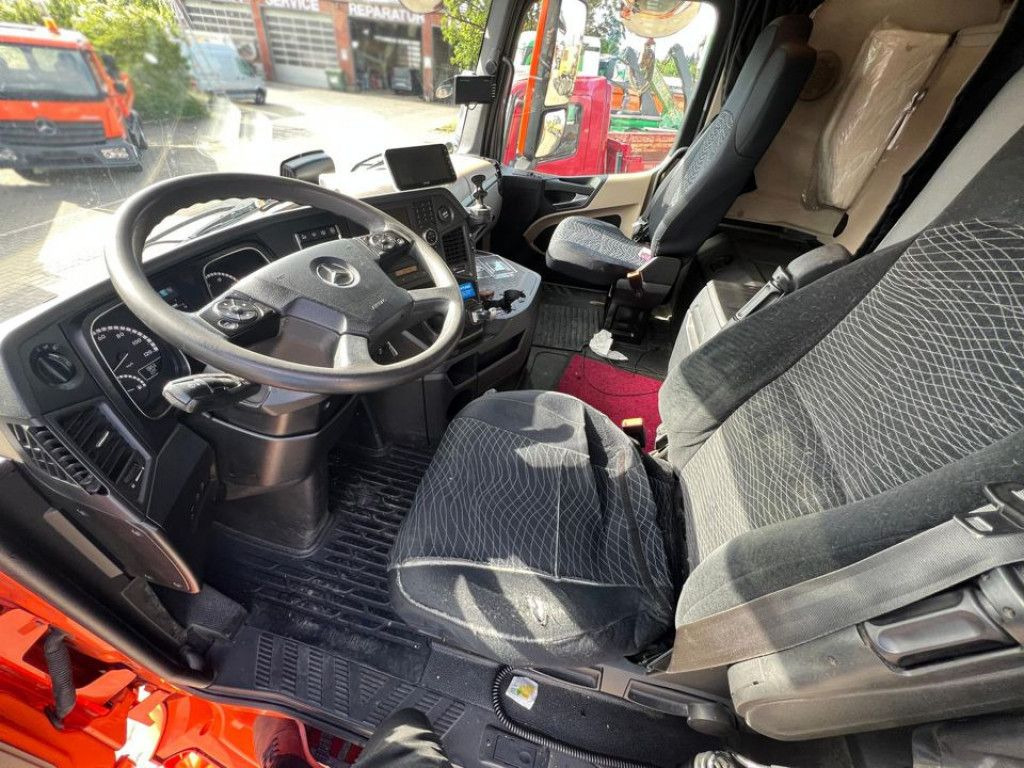 Mercedes-Benz Actros 2648 L 6x2 Pritsche Heckkran 3xhydr.Aussc - 栏板式/ 平板卡车, 起重车:图5 Mercedes-Benz Actros 2648 L 6x2 Pritsche Heckkran 3xhydr.Aussc - 栏板式/ 平板卡车, 起重车:图5
